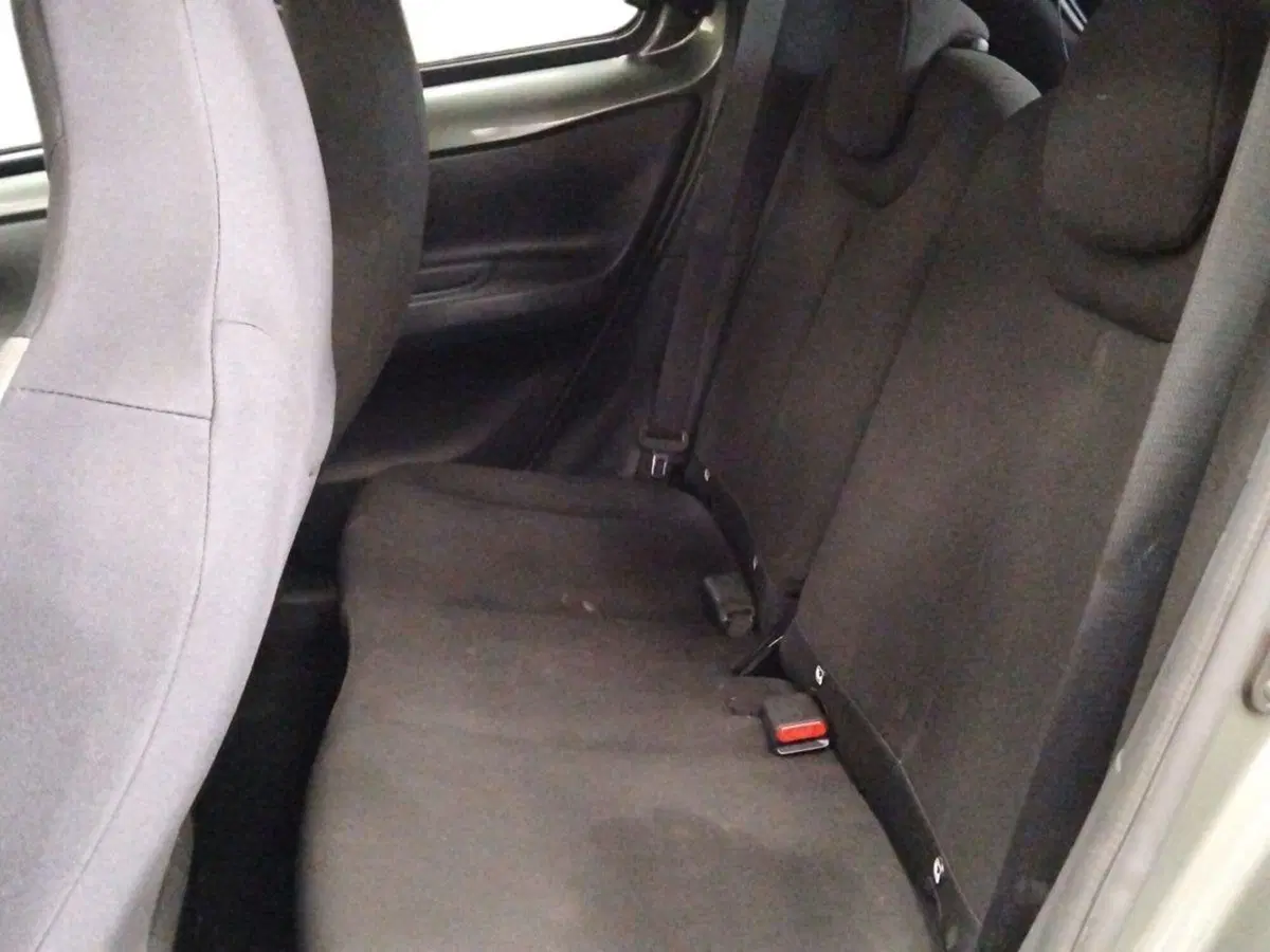 Toyota Aygo X usata a Roma (11)