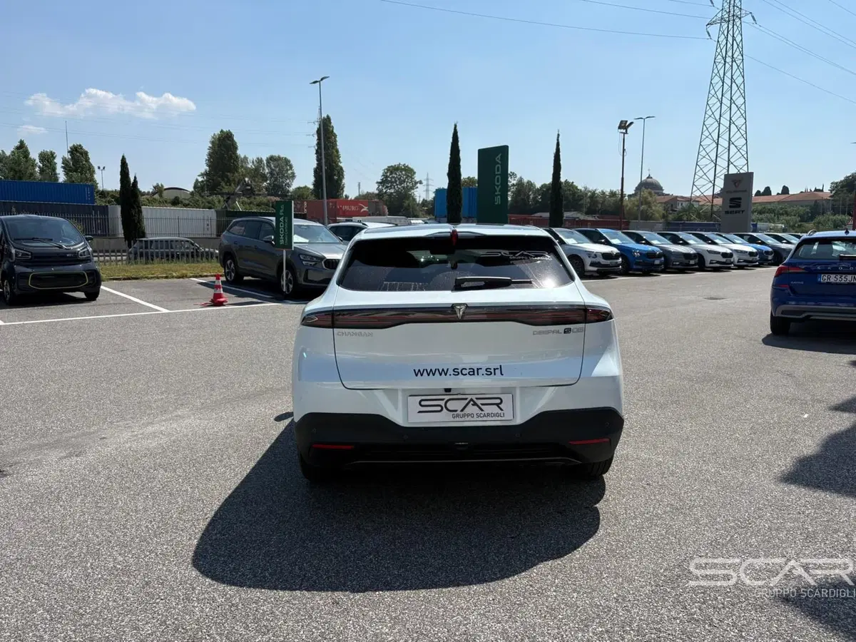 Changan Deepal S05 nuova a Livorno (4)