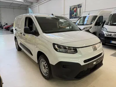 Fiat Dobl&ograve; Furgone van 1.5 bluehdi 100cv LH1 nuova a Reggio nell'Emilia