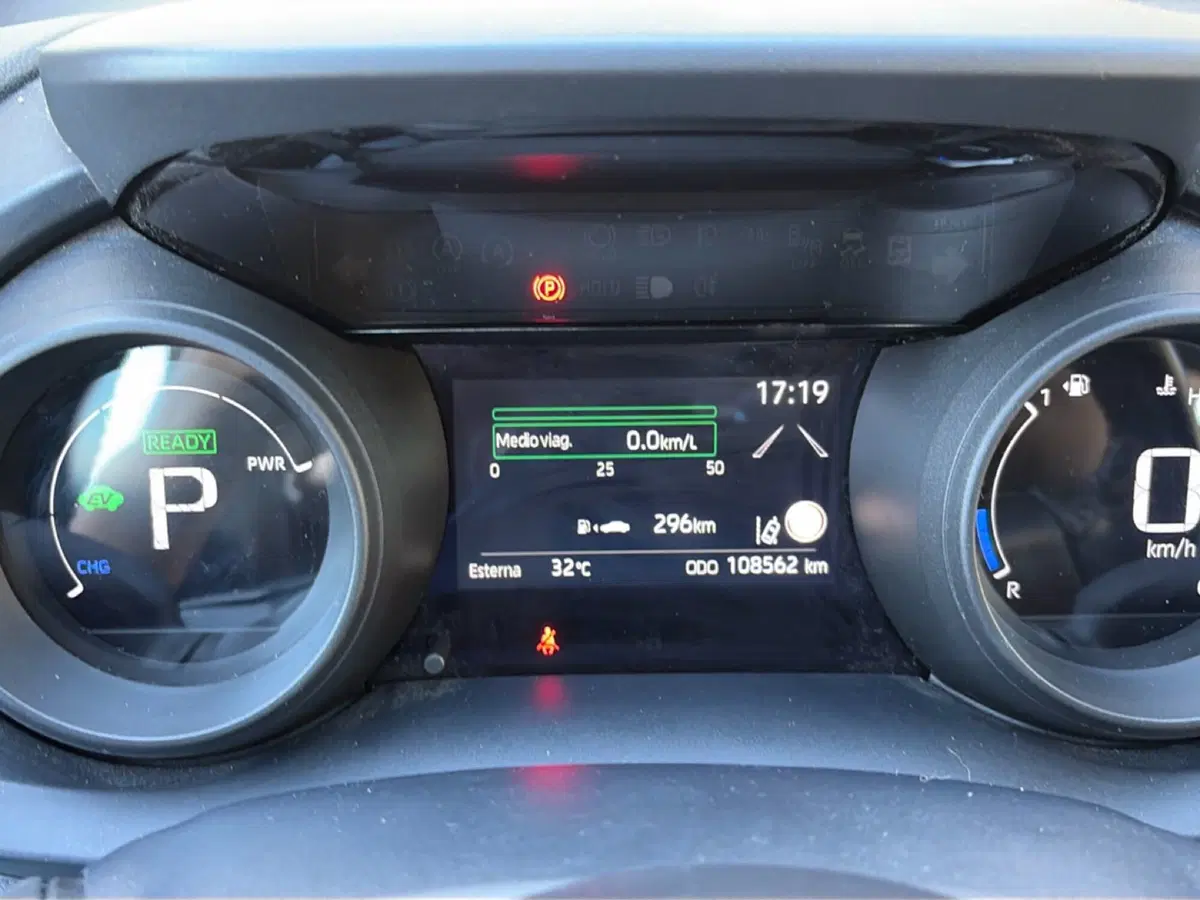 Toyota Yaris usata a Modena (11)