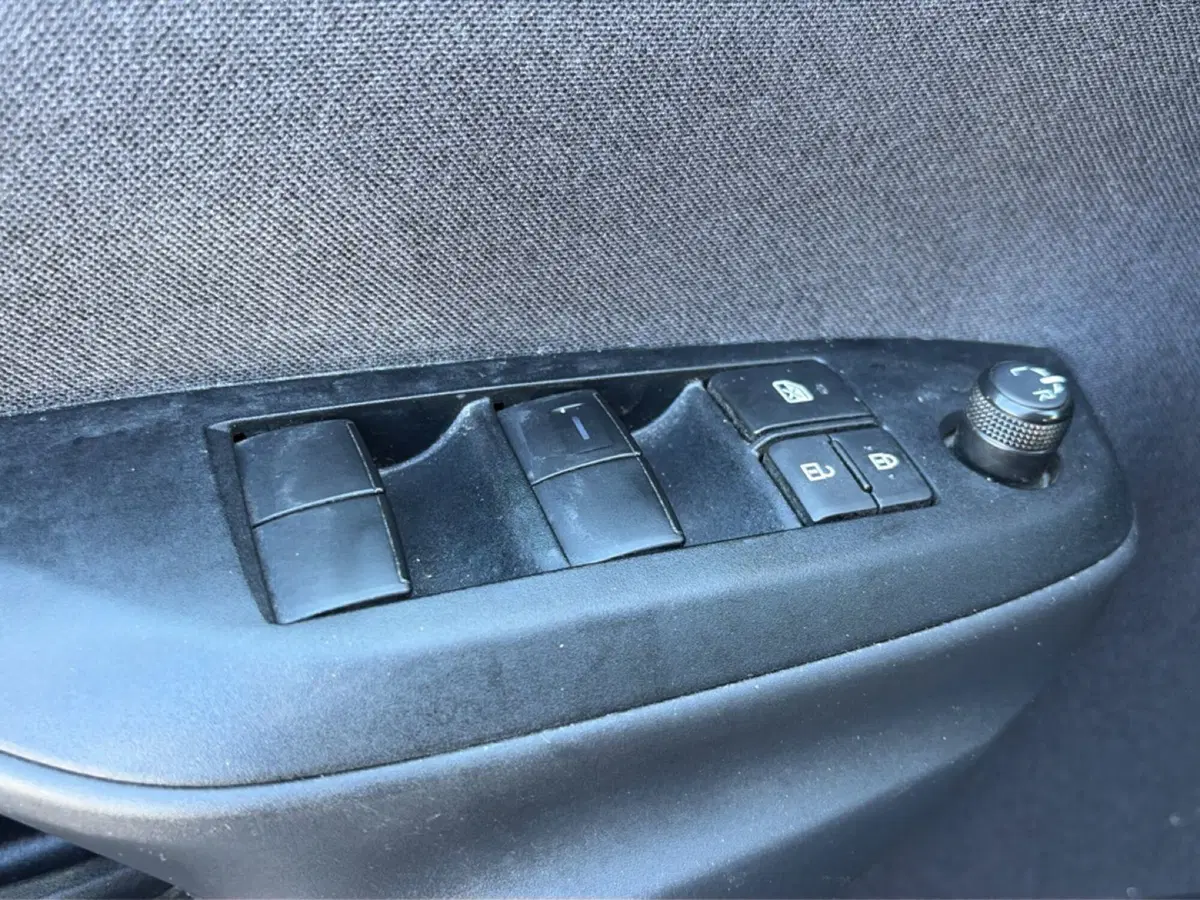Toyota Yaris usata a Modena (15)