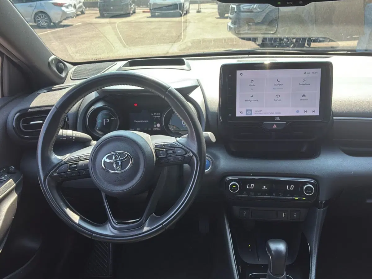 Toyota Yaris usata a Mantova (17)