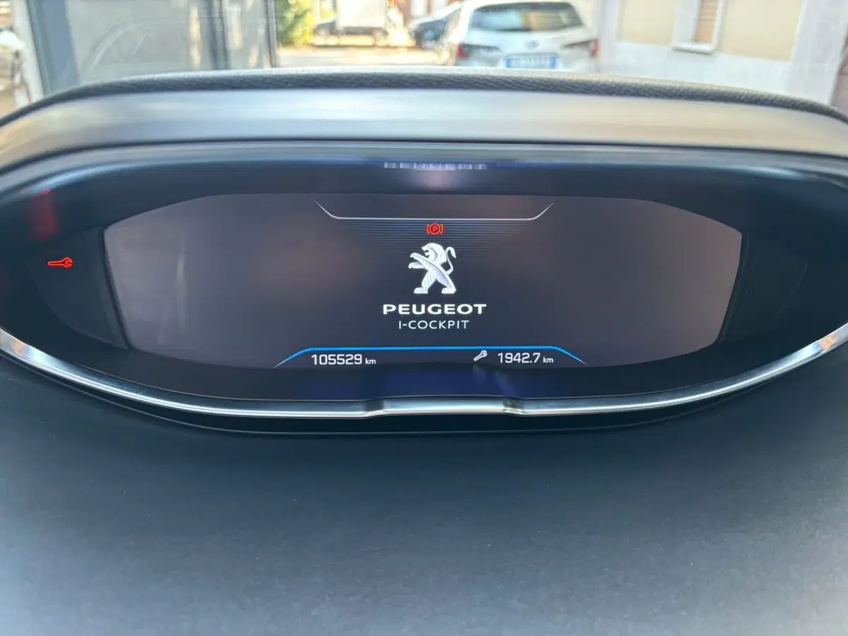 Peugeot 5008 usata a Bologna (10)