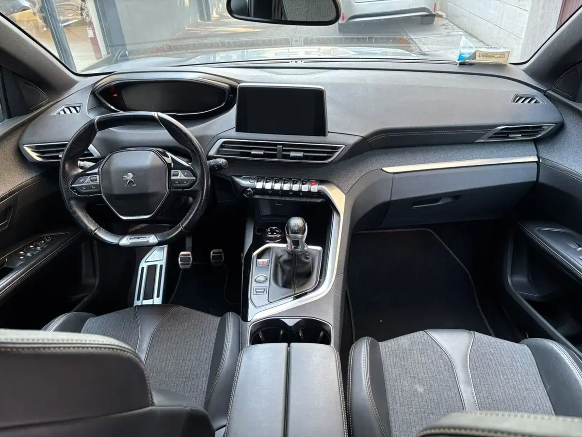 Peugeot 5008 usata a Bologna (8)