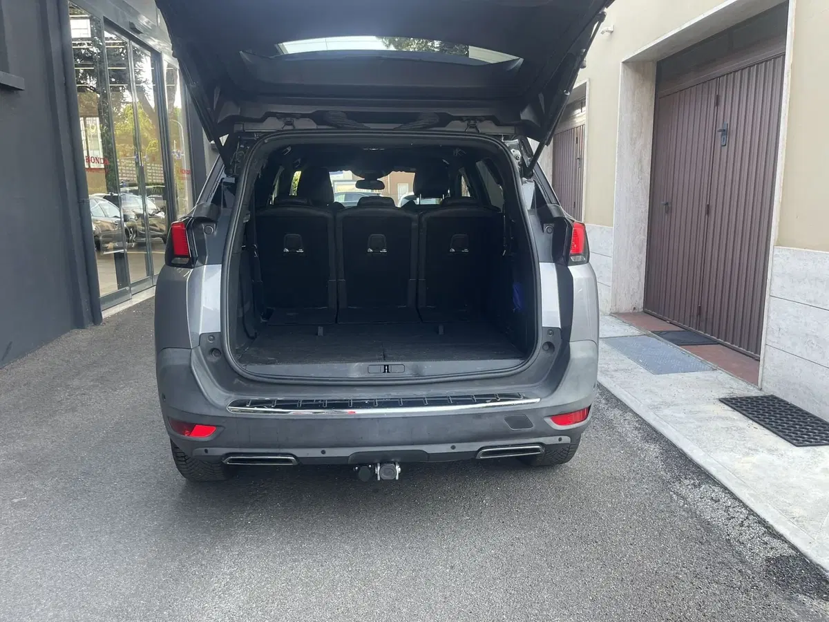 Peugeot 5008 usata a Bologna (10)