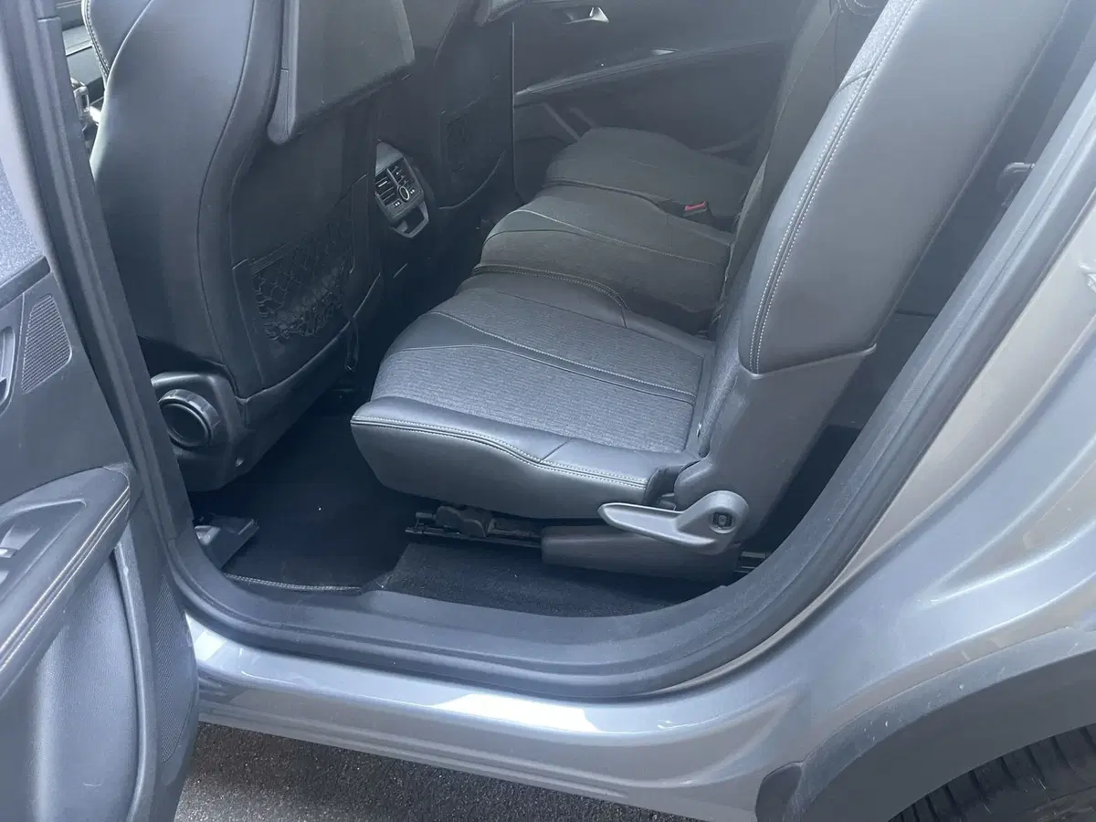 Peugeot 5008 usata a Bologna (13)