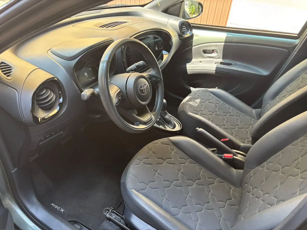 Toyota Aygo X usata a Bologna (6)