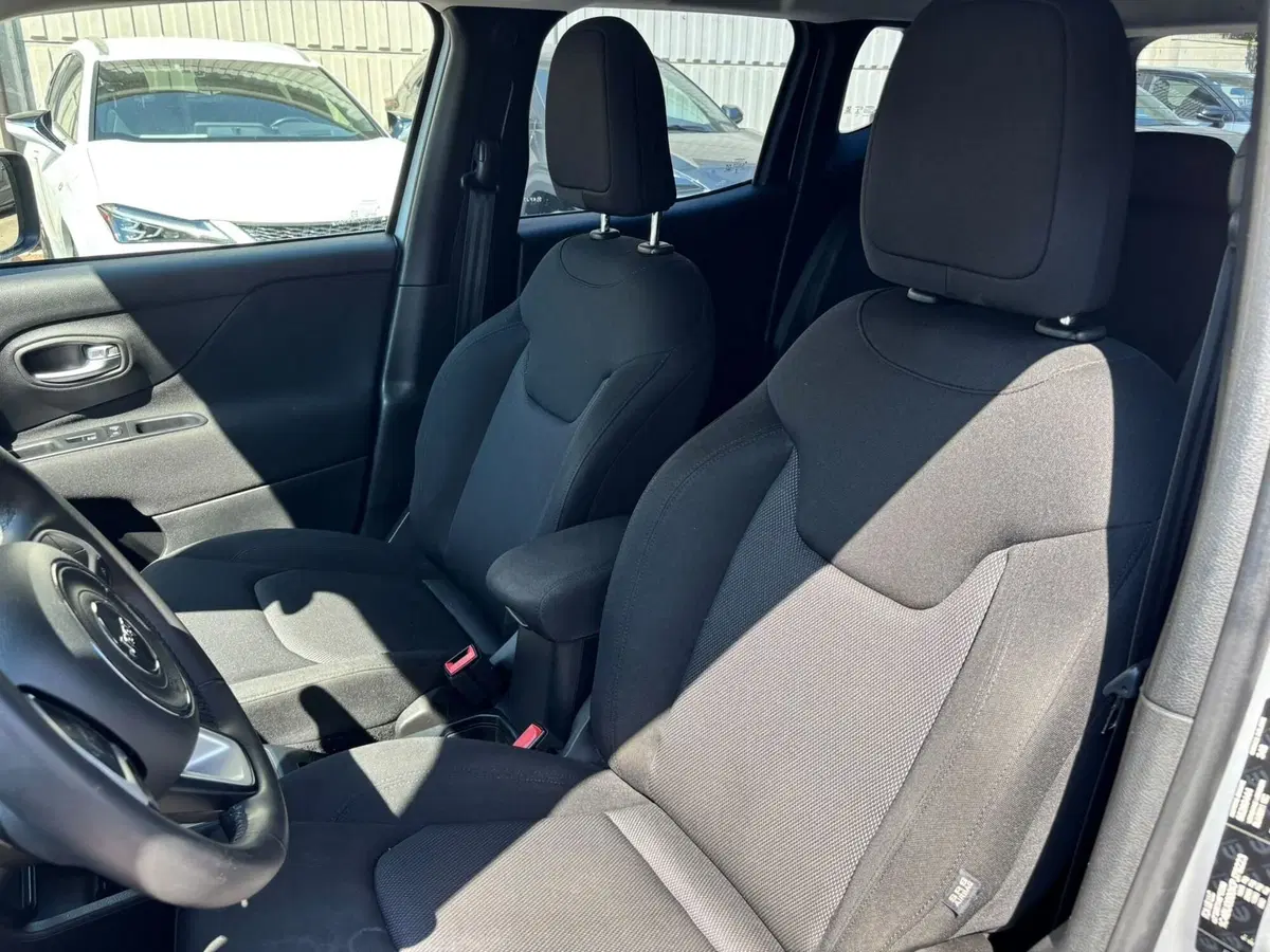 Jeep Renegade usata a Modena (13)