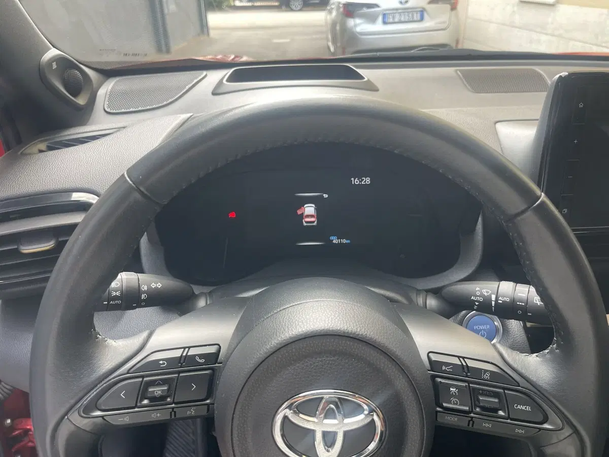 Toyota Yaris Cross usata a Bologna (11)