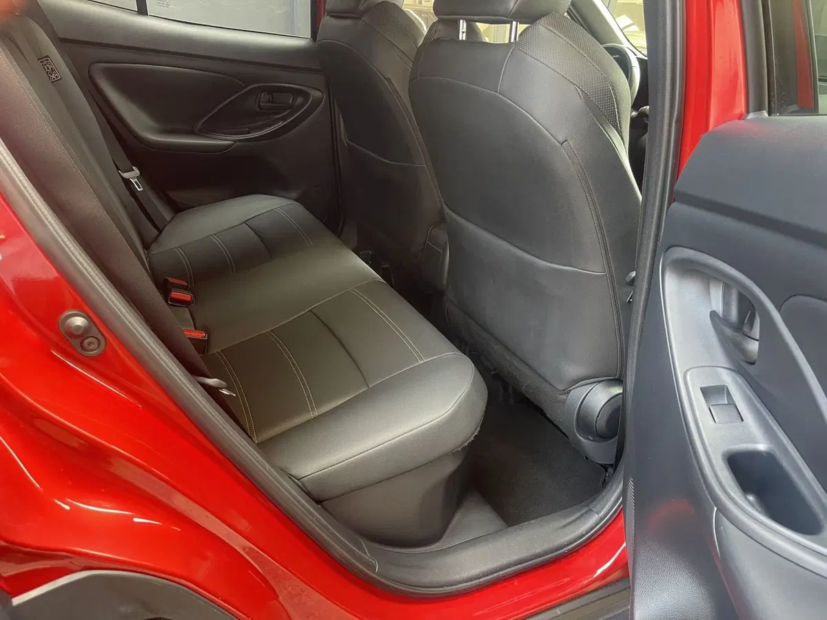 Toyota Yaris Cross usata a Bologna (9)