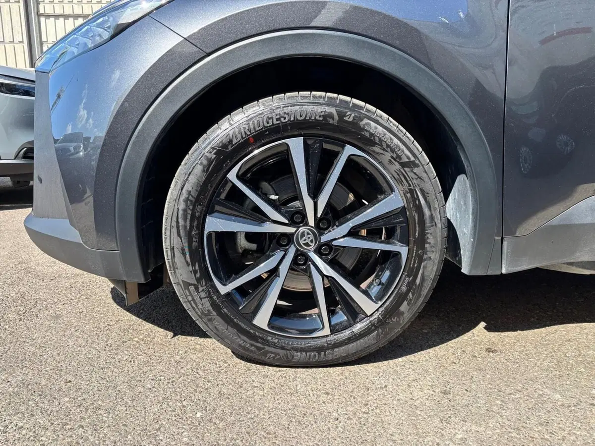 Toyota Toyota C-HR usata a Modena (15)