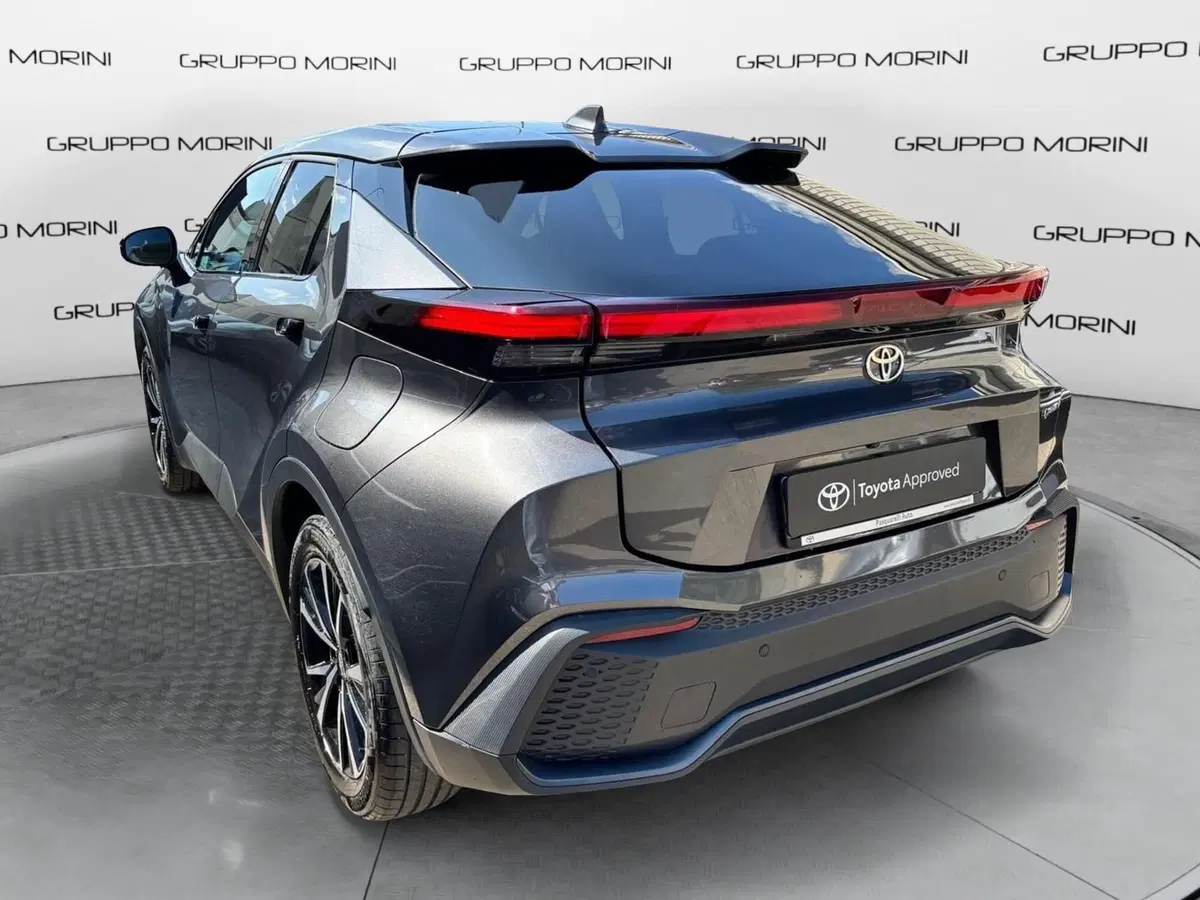 Toyota Toyota C-HR usata a Modena (7)