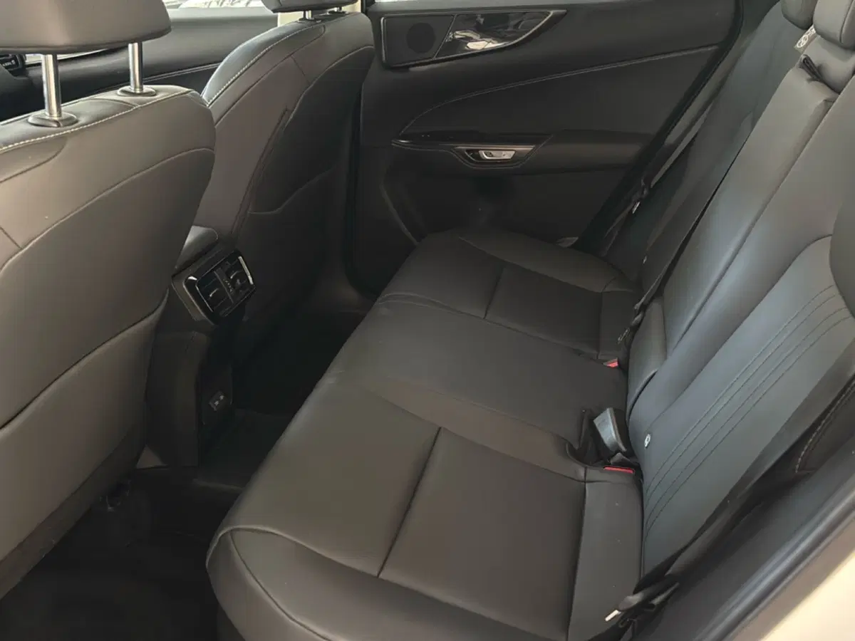Lexus NX usata a Bologna (9)