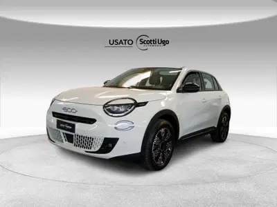 Fiat 600 1.2 hybrid Pop 145cv auto del 2025 usata a Sinalunga