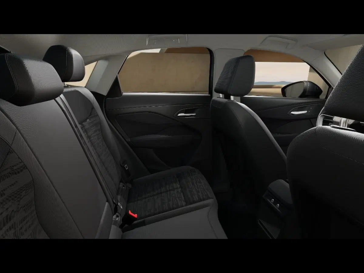 Audi Q3 Sportback nuova a Firenze (10)