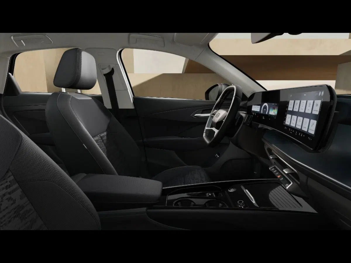Audi Q3 Sportback nuova a Firenze (9)