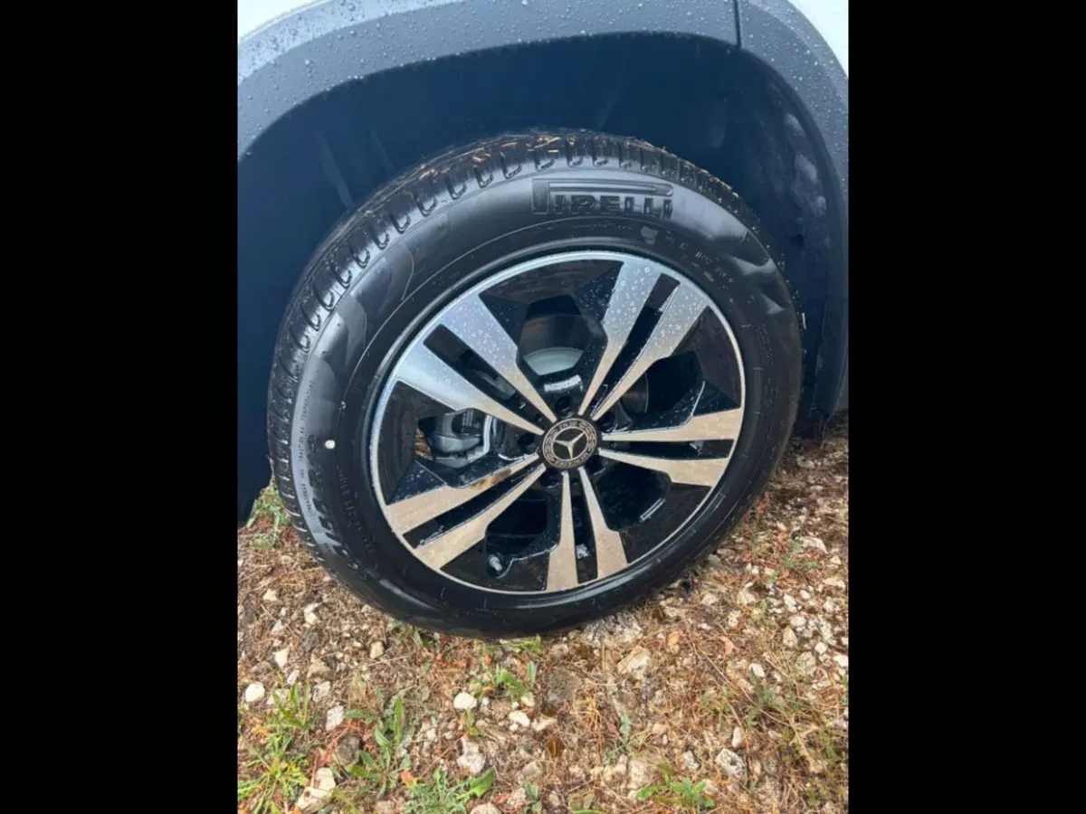 Mercedes-Benz GLA SUV nuova a Siena (14)