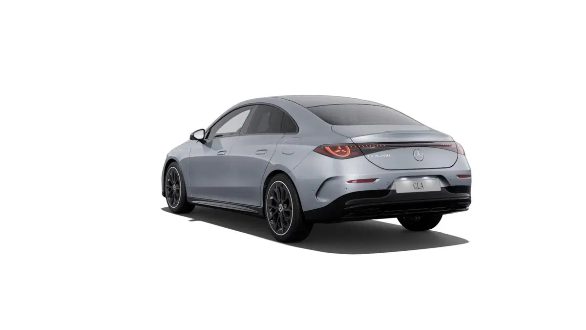 Mercedes-Benz CLA EQ nuova a Milano (3)