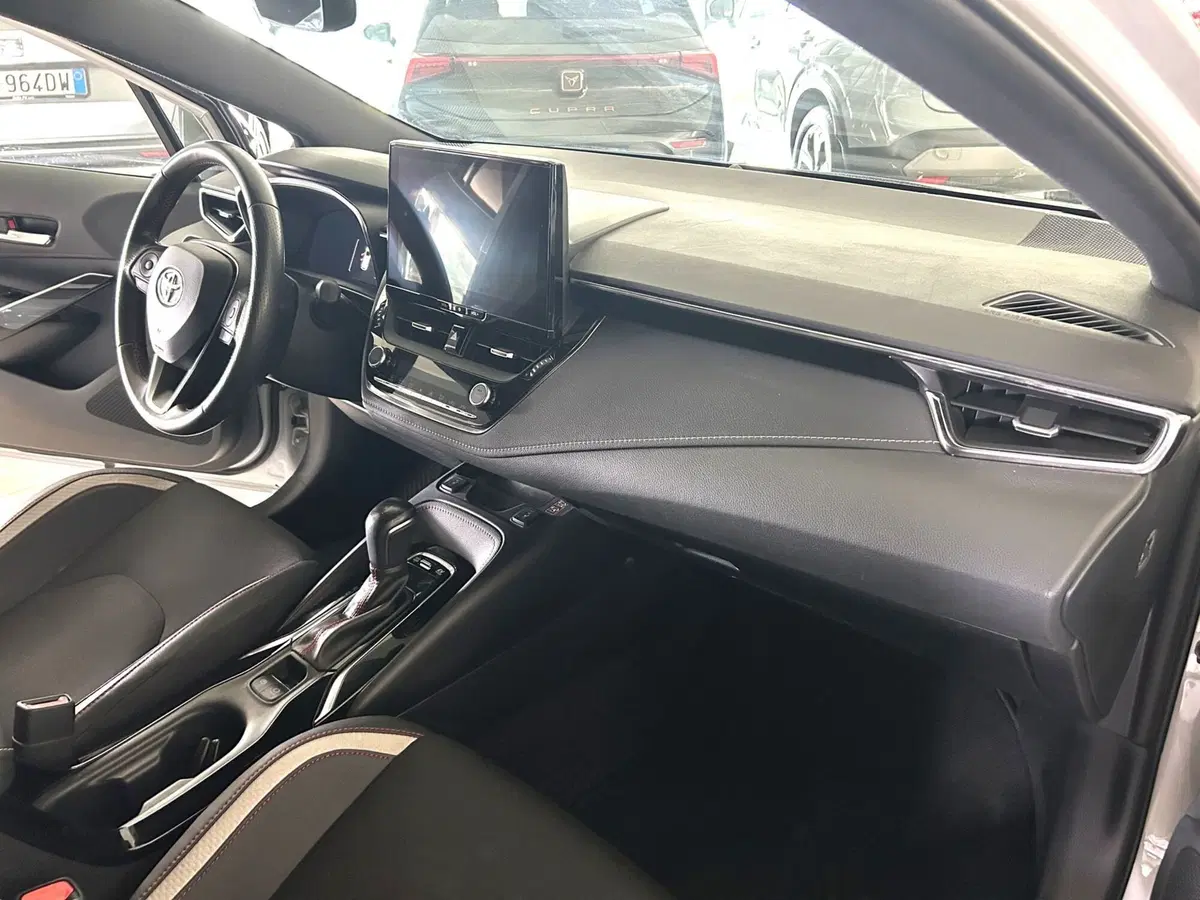 Toyota Corolla usata a Ferrara (12)