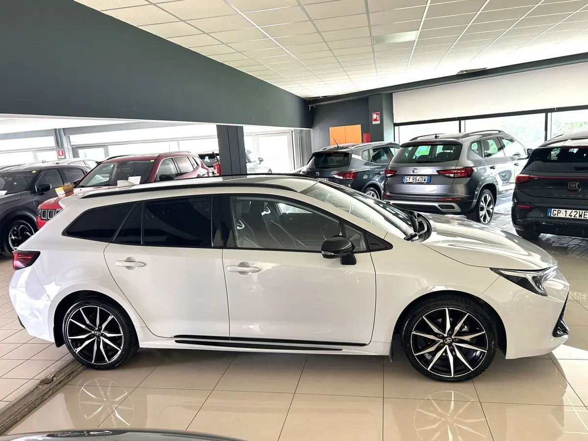 Toyota Corolla usata a Ferrara (4)
