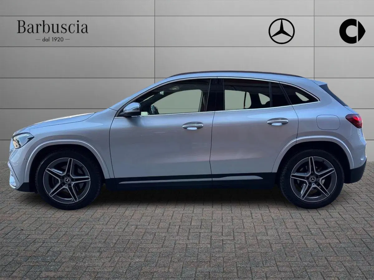 Mercedes-Benz GLA SUV usata a Pescara (5)
