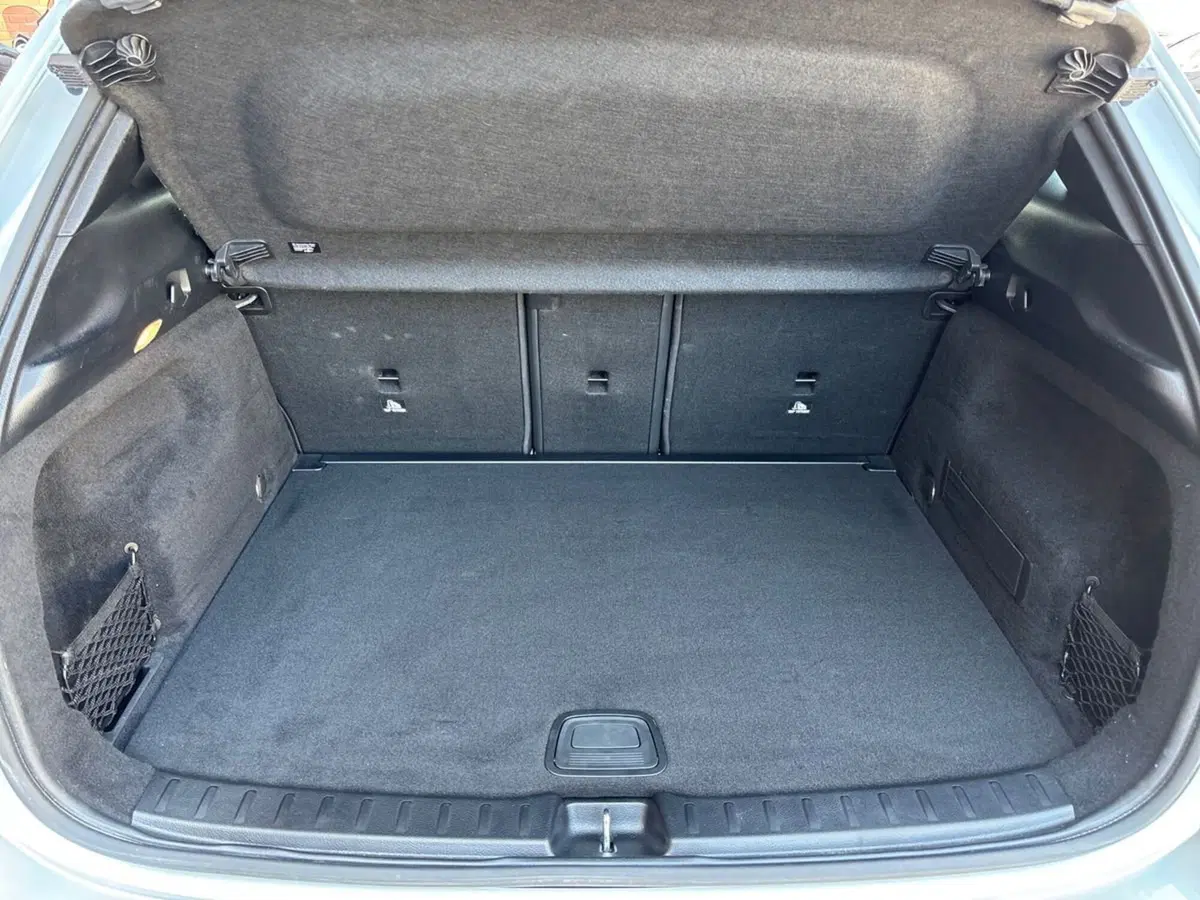 Mercedes-Benz GLA SUV usata a Pescara (7)
