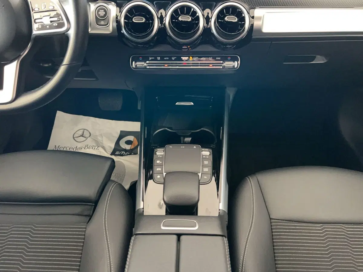 Mercedes-Benz GLB usata a Cosenza (14)