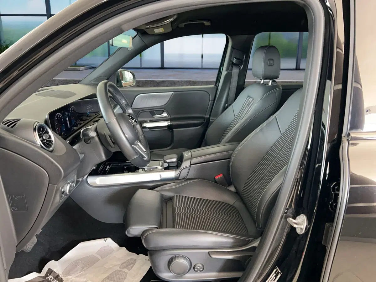 Mercedes-Benz GLB usata a Cosenza (9)