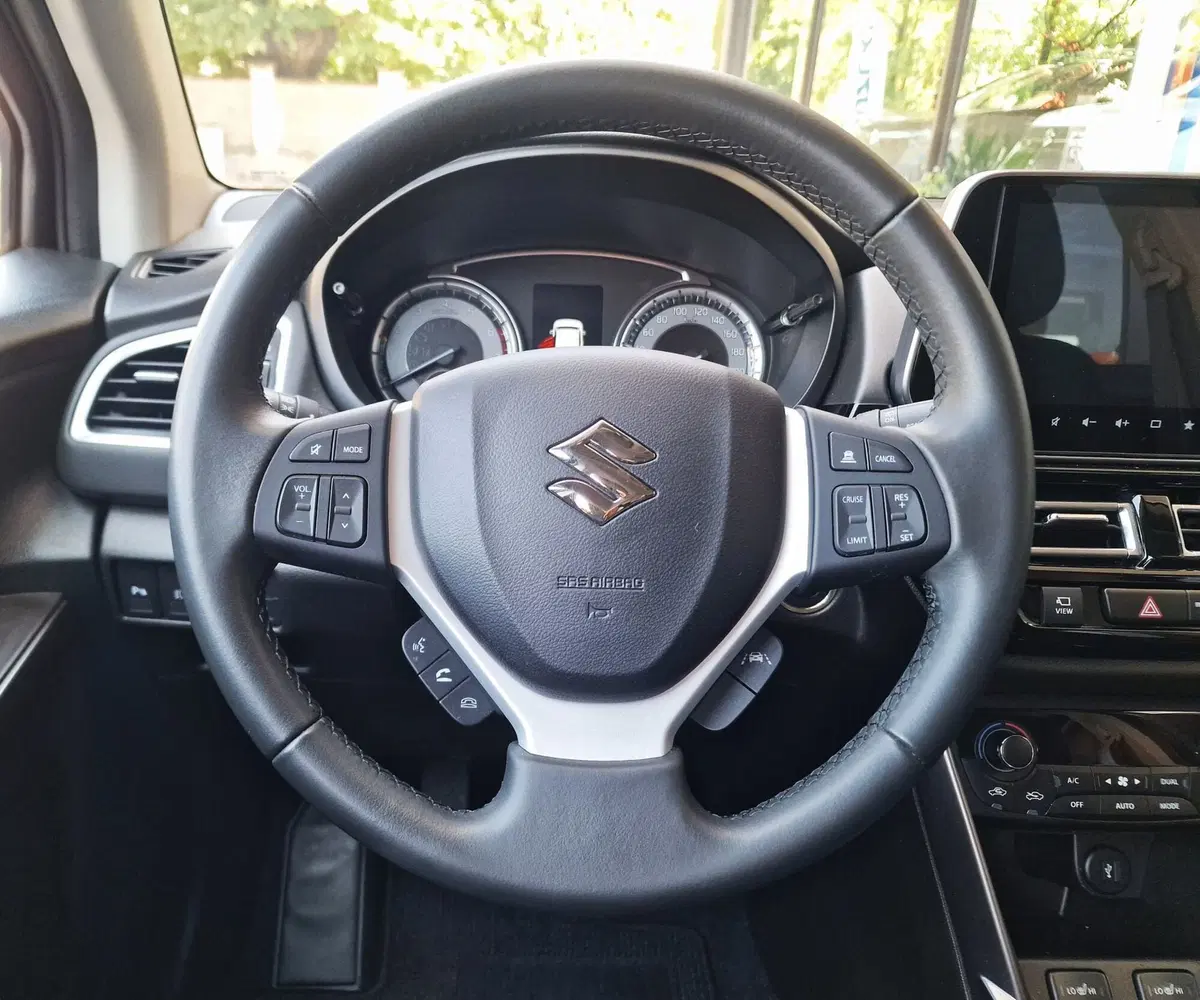 Suzuki S-Cross usata a Milano (10)