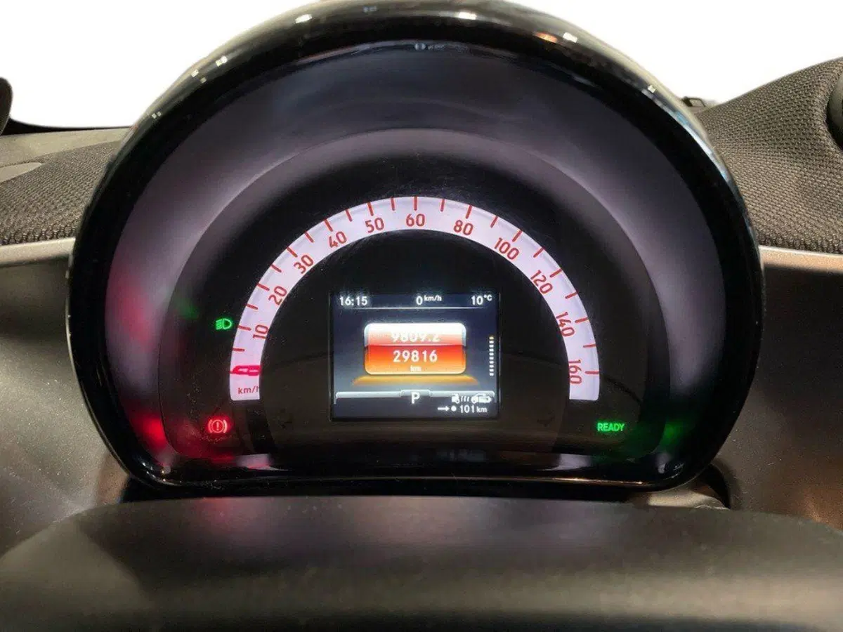 smart Fortwo usata a Ancona (9)