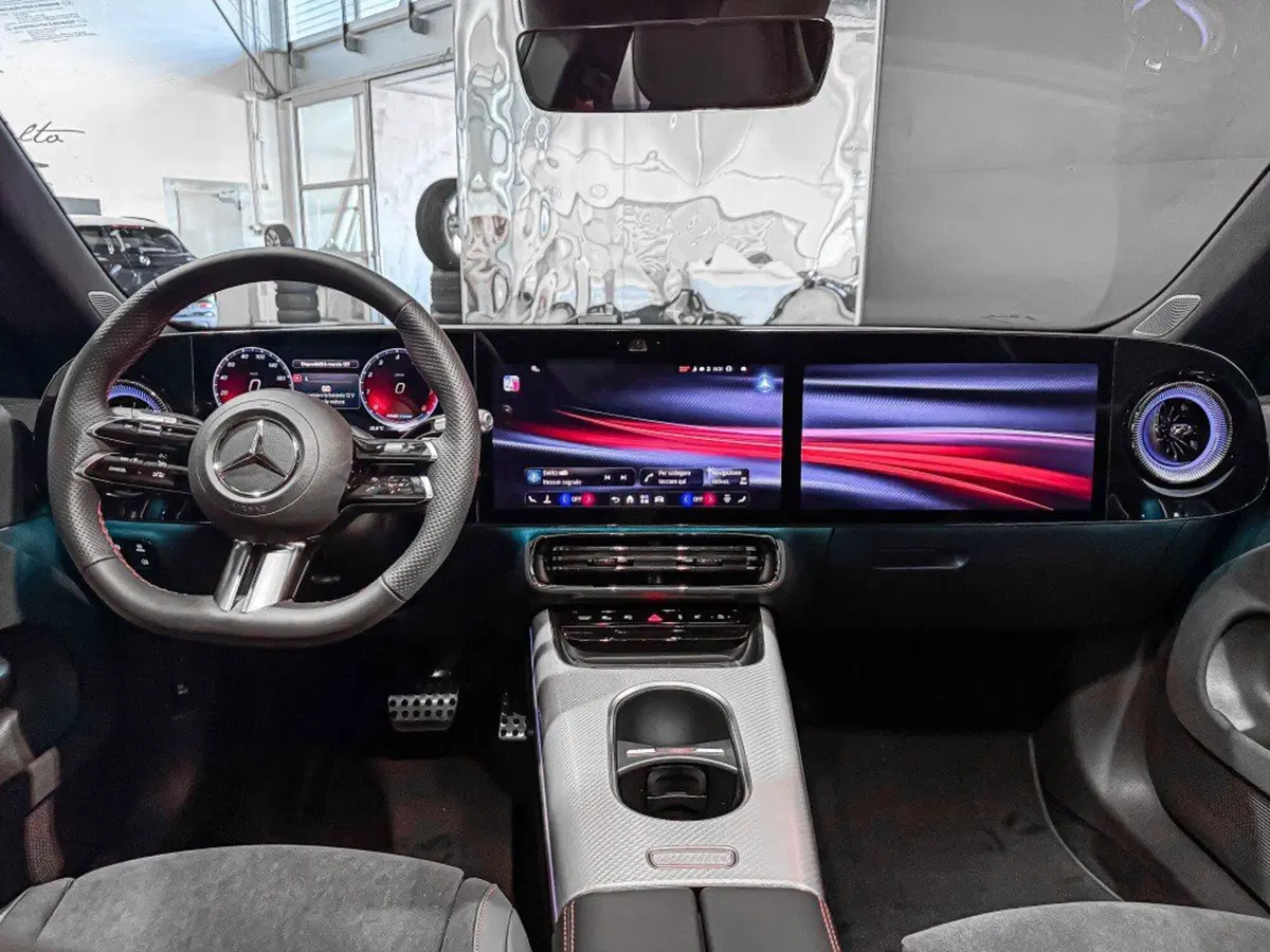 Mercedes-Benz CLA nuova a Macerata (12)