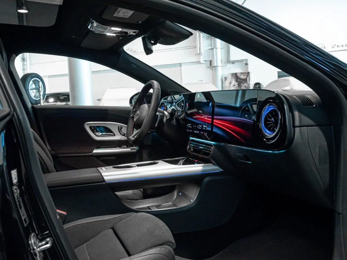 Mercedes-Benz CLA nuova a Macerata (18)