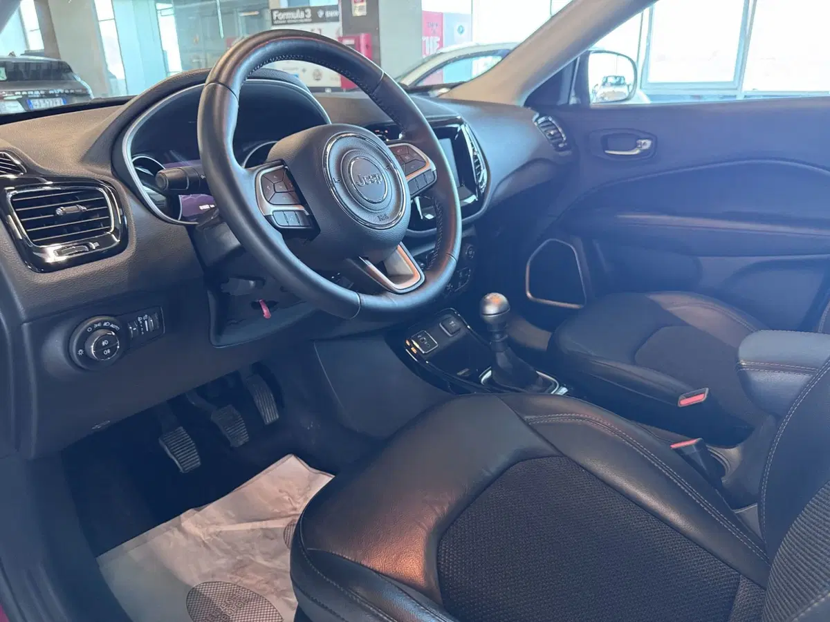 Jeep Compass usata a Messina (7)