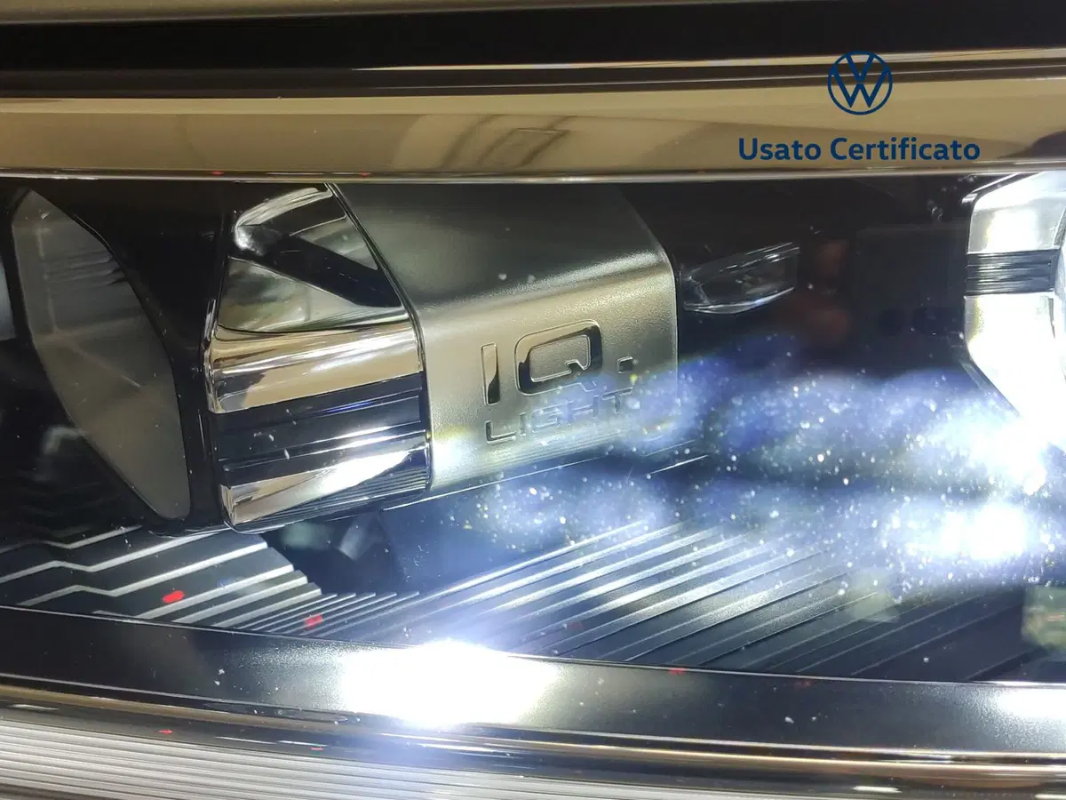 Volkswagen T-Roc usata a Avellino (11)