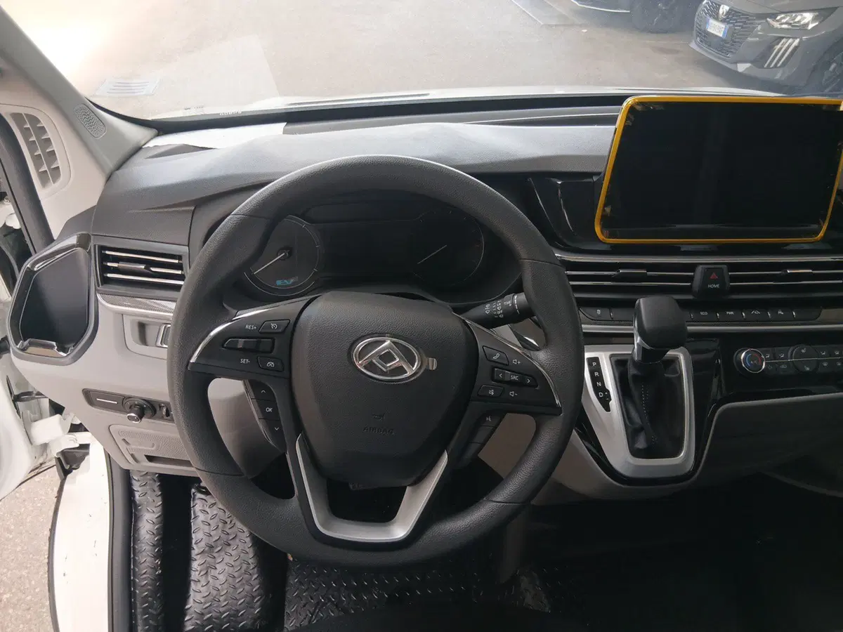 Maxus e Furgone nuova a Pordenone (13)