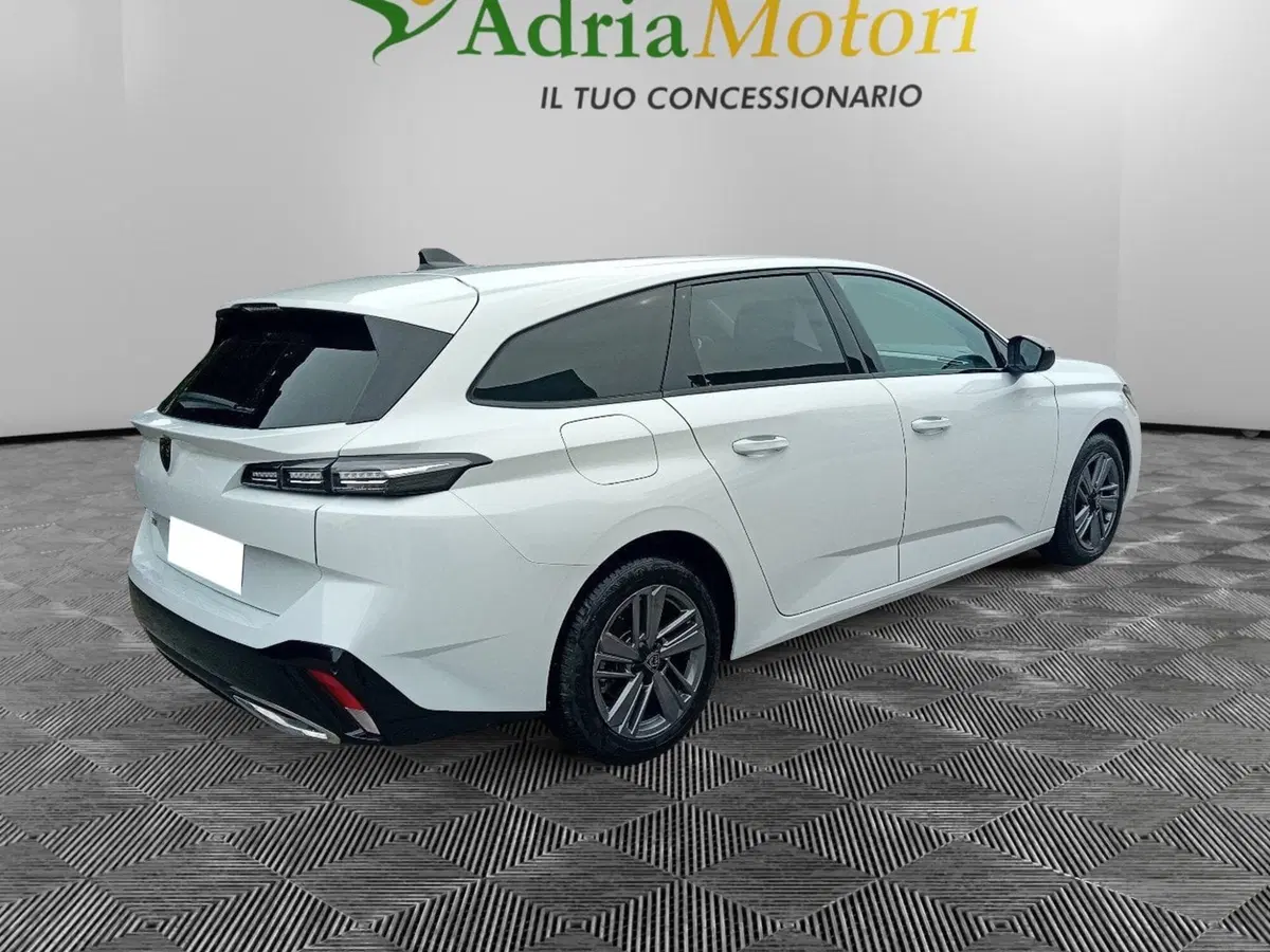 Peugeot 308 SW usata a Pordenone (5)