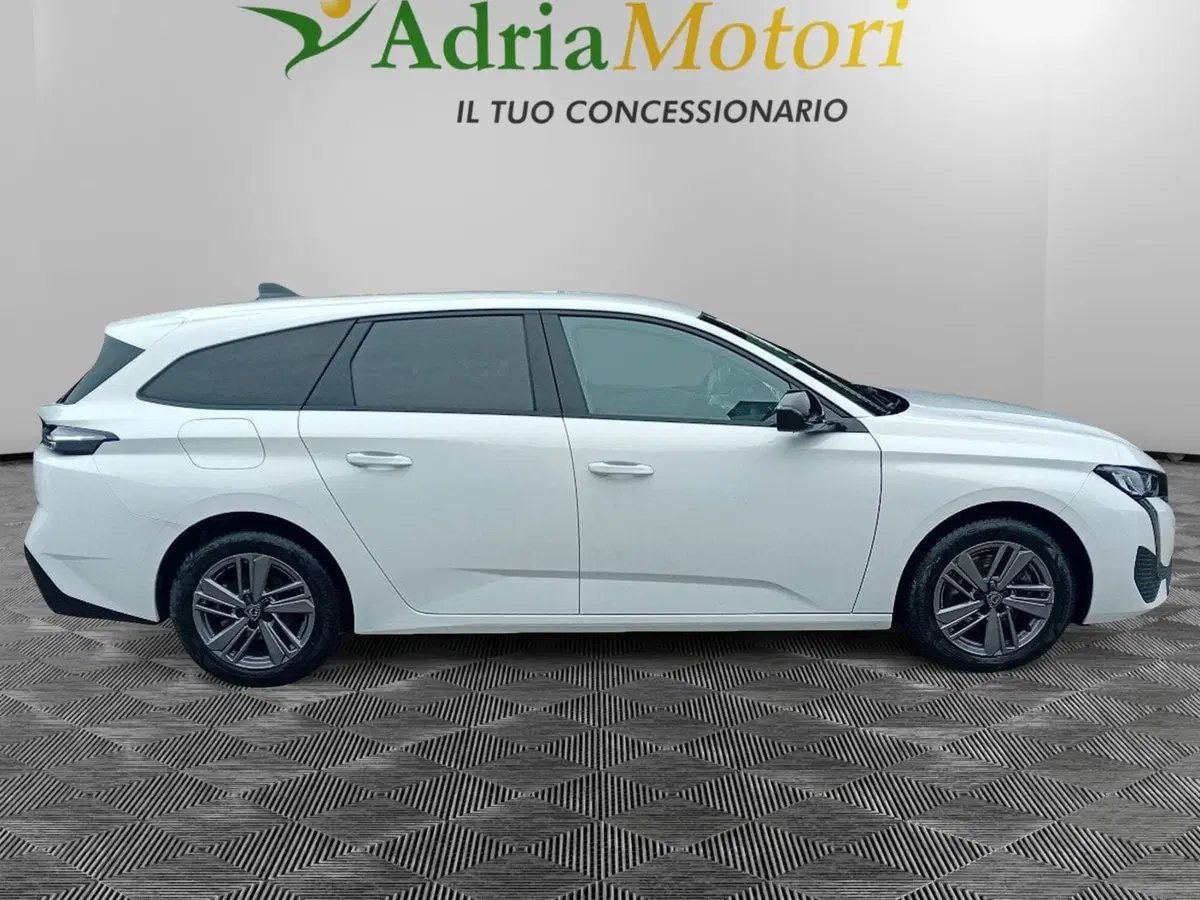 Peugeot 308 SW usata a Pordenone (6)