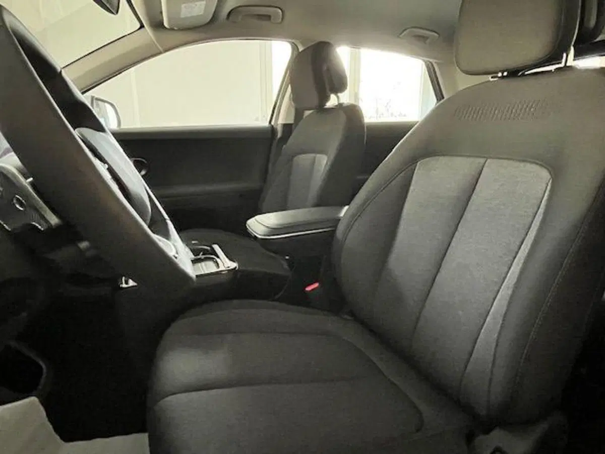 Hyundai Ioniq 5 usata a Verbano Cusio Ossola (20)