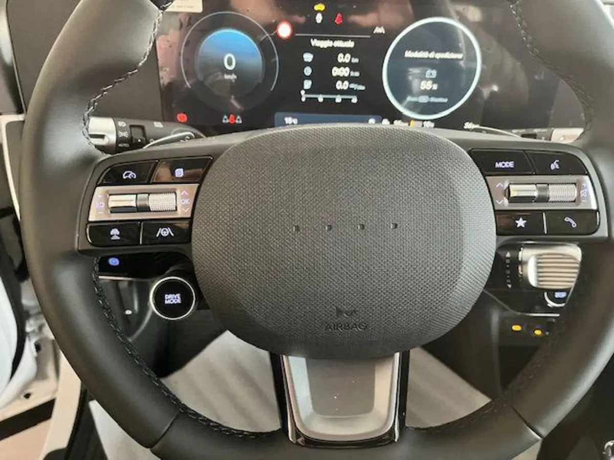 Hyundai Ioniq 5 usata a Verbano Cusio Ossola (4)