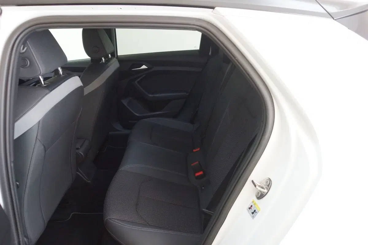 Audi A1 Sportback usata a Torino (8)