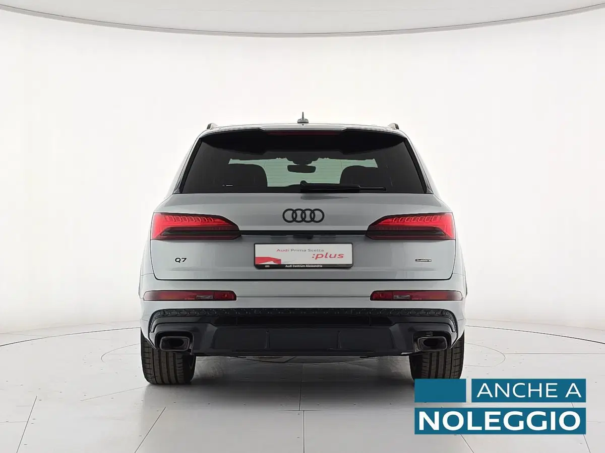 Audi Q7 usata a Alessandria (6)