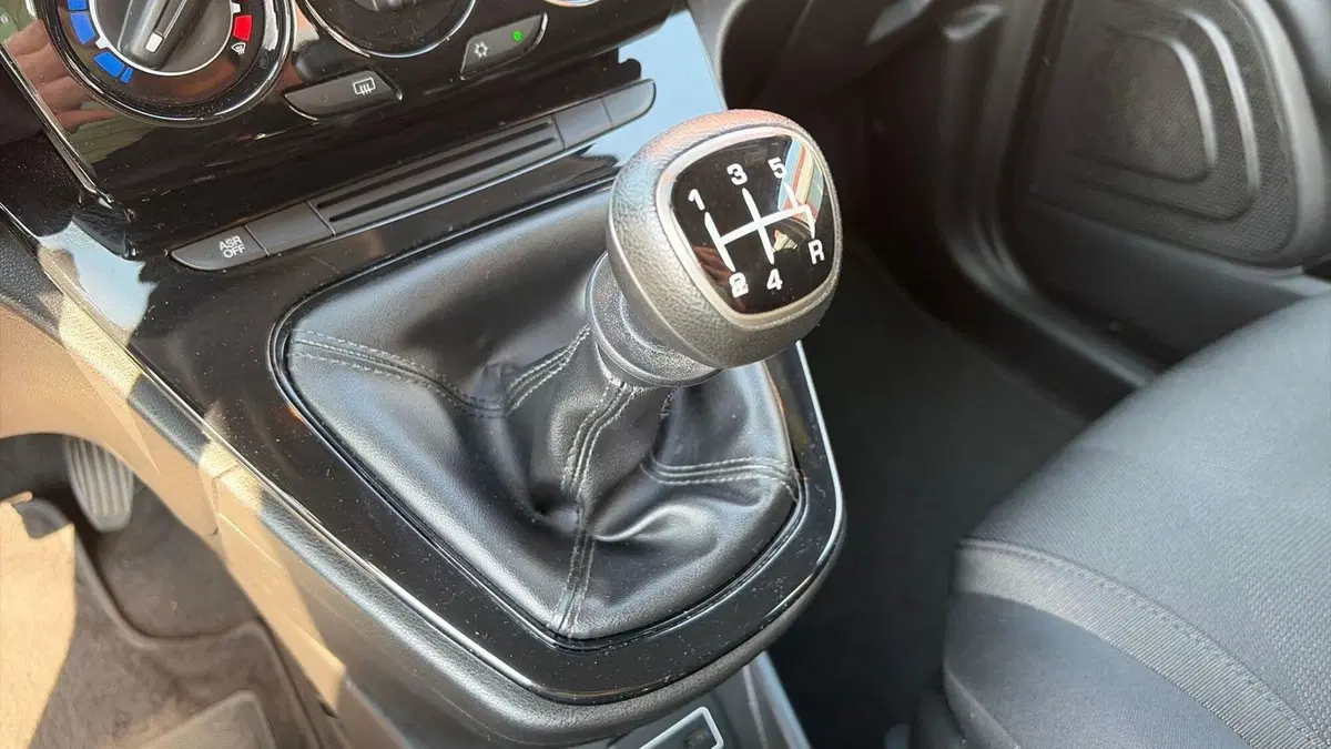 Lancia Ypsilon usata a Treviso (9)