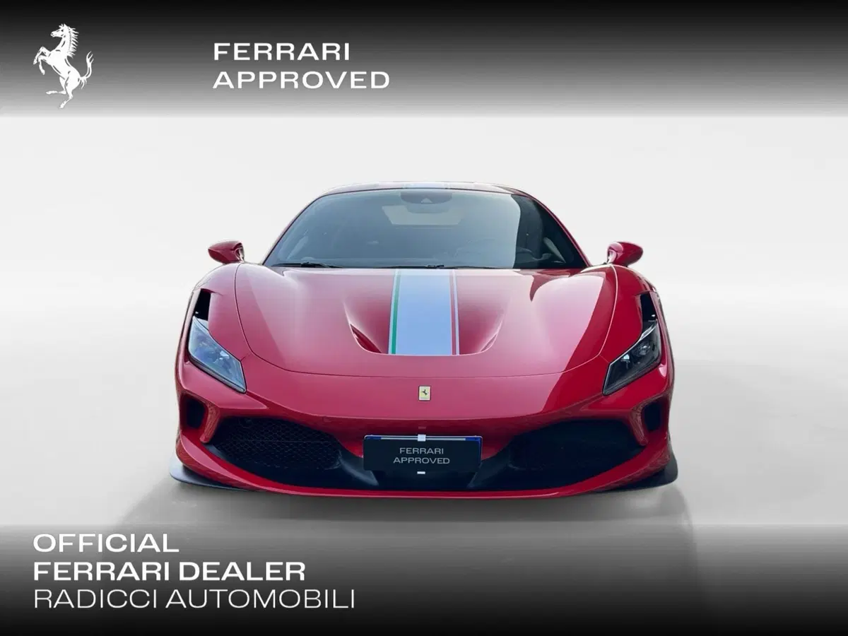 Ferrari F8 Coupé usata a Ancona (4)