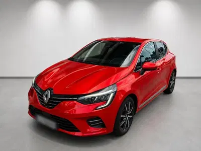Renault Clio TCe 90 CV 5 porte Intens del 2021 usata a Rimini