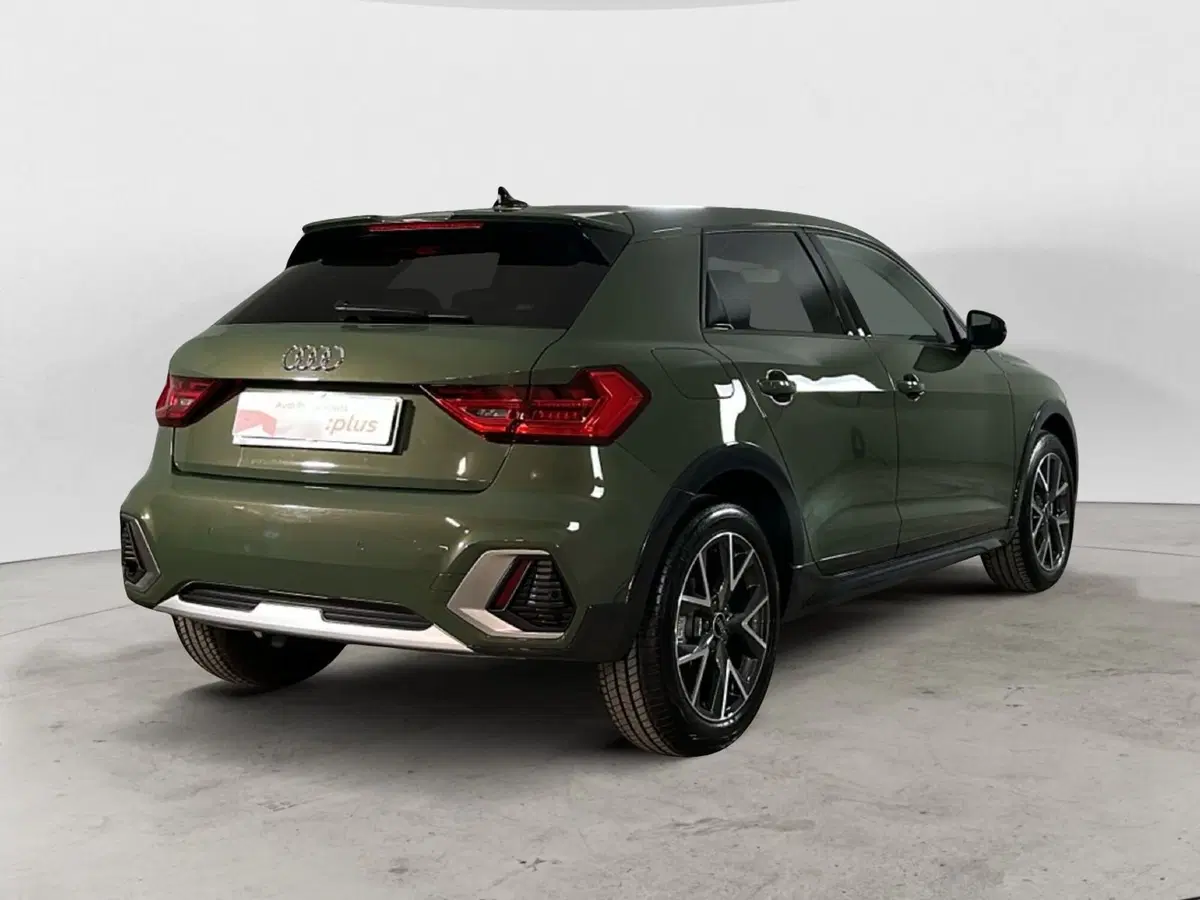 Audi A1 allstreet usata a Napoli (4)