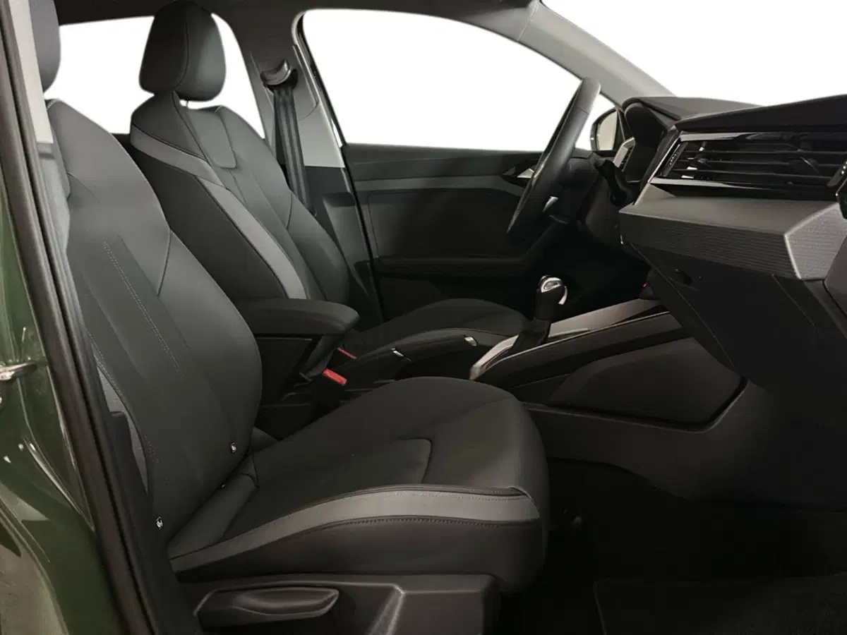Audi A1 allstreet usata a Napoli (6)