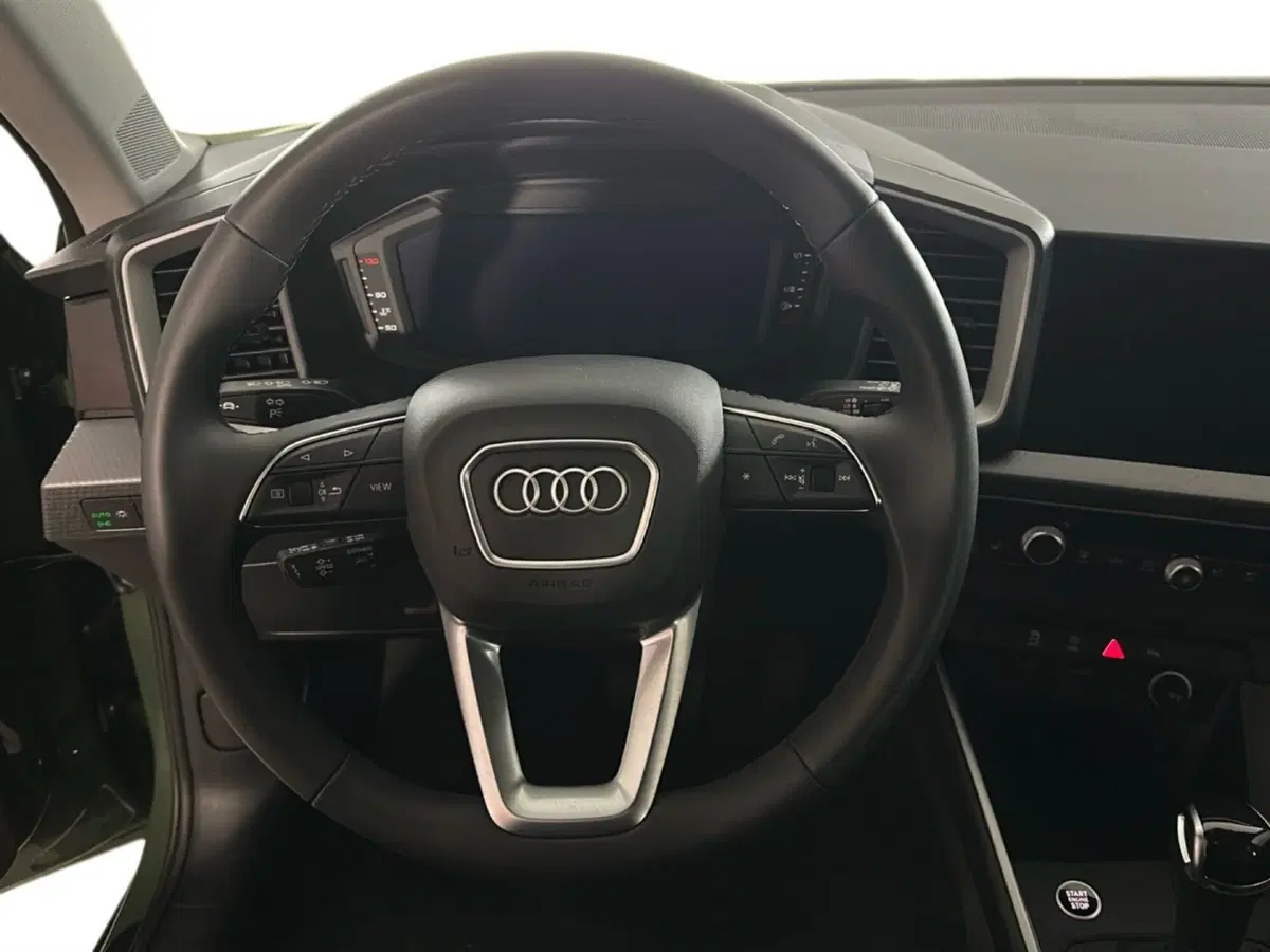 Audi A1 allstreet usata a Napoli (9)