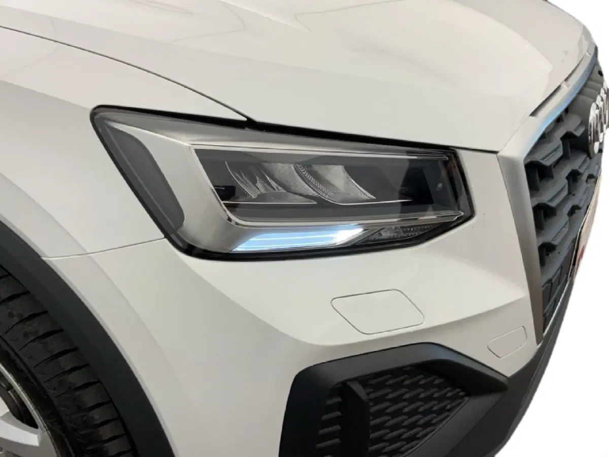 Audi Q2 usata a Napoli (15)