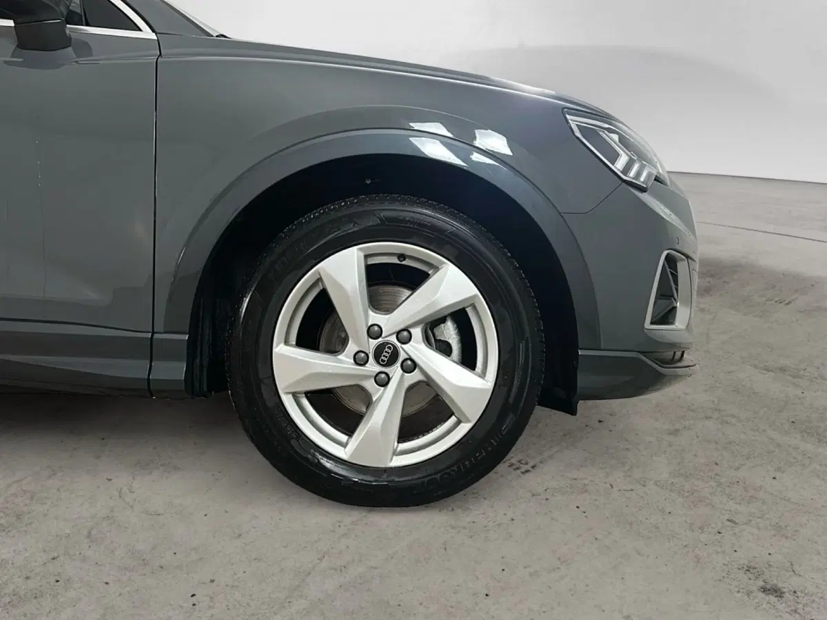 Audi Q3 usata a Caserta (18)