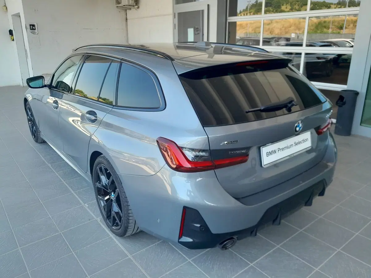 BMW Serie 3 Touring usata a Asti (5)
